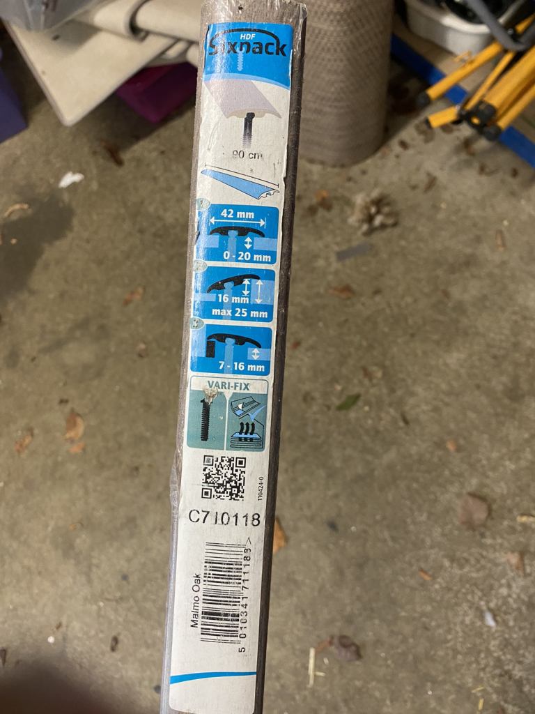 Threshold Strip for laminate flooring 