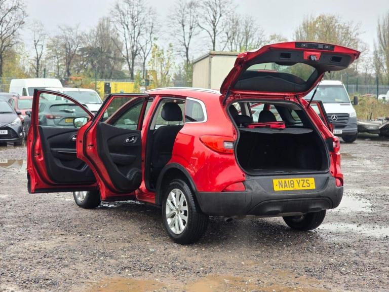2018 Renault Kadjar 1.5 dCi Dynamique Nav SUV 5dr Diesel EDC Euro 6 (s/s) (110 ps) SUV Diesel Aut...