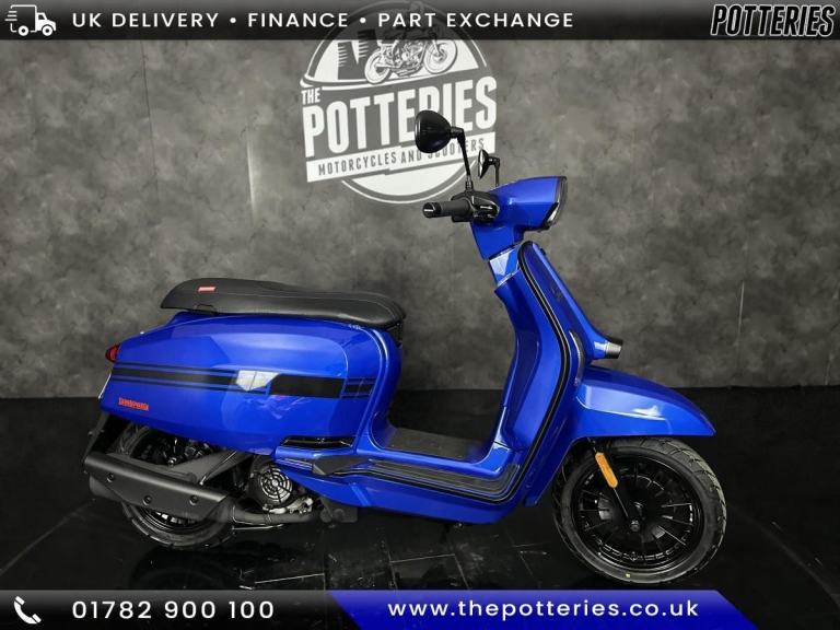 Lambretta V125 125 cc Special Retro Scooter Classic Moped *BRAND NEW!*