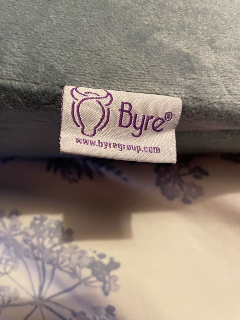 Orthopaedic wedge pillow 