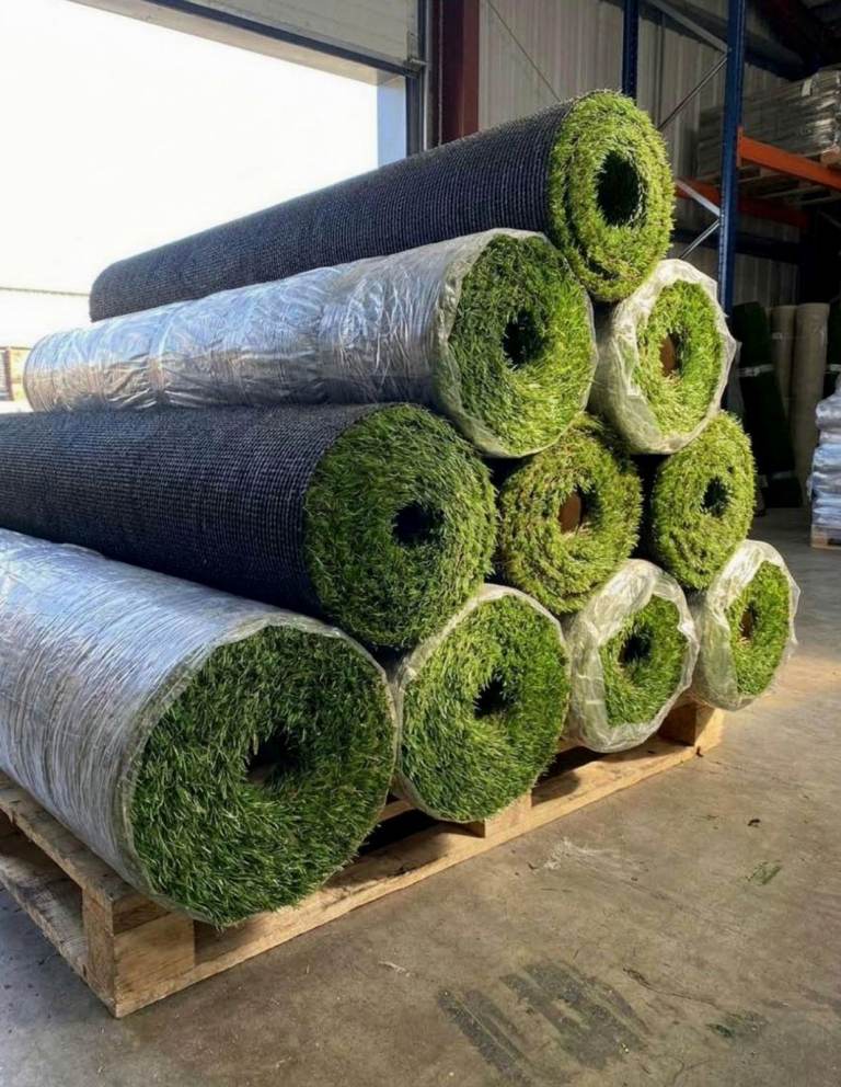 40mm premium Thick Rolls grass