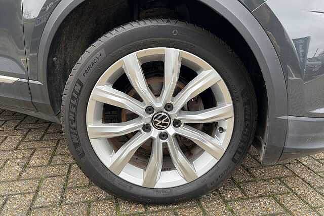 2021 Volkswagen T-Roc 1.5 TSI EVO SEL 5dr Hatchback Petrol Manual