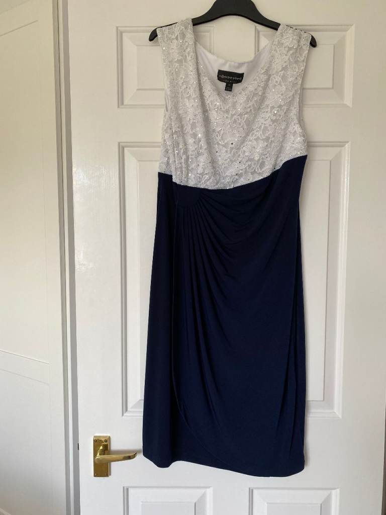 Connected Apparel Stunning Navy and White Dress Size 14