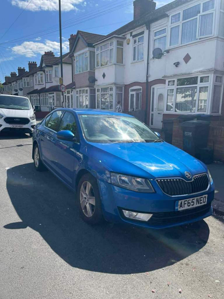 Skoda, OCTAVIA, Hatchback, 2015, Manual, 1598 (cc), 5 doors