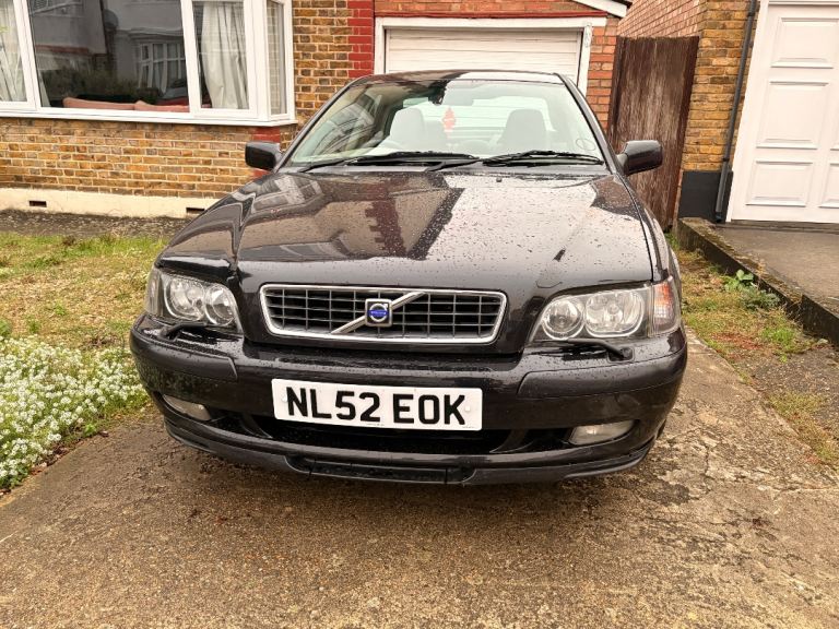 Volvo S40 T4 Lux Project car