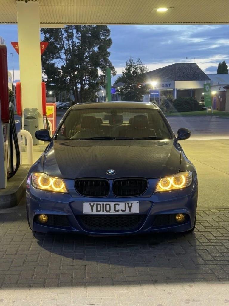 BMW, 3 SERIES, Saloon, 2010, Manual, 1995 (cc), 4 doors
