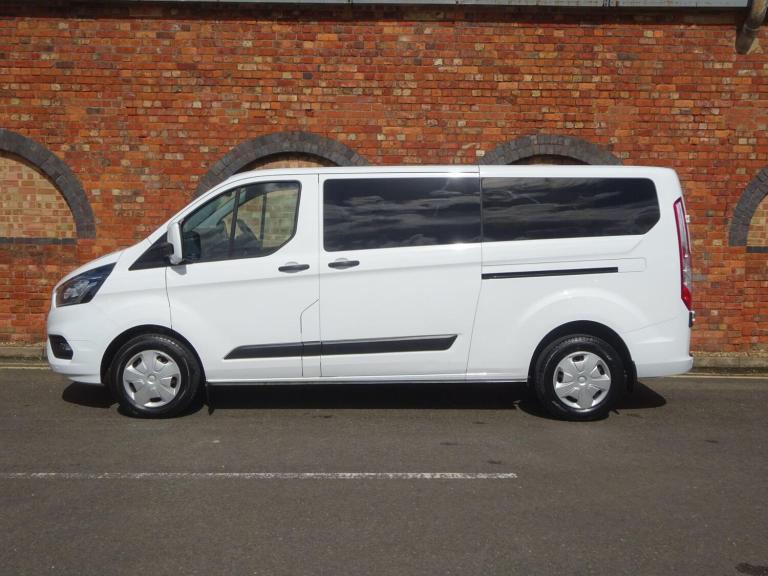 2021 Ford Transit Custom 2.0 320 EcoBlue Trend Kombi L2 H1 Euro 6 (s/s) 5dr MPV Diesel Manual