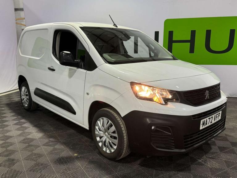 2022 Peugeot Partner 1.5 Partner Professional Premium Blue HDi Panel Van Diesel Manual