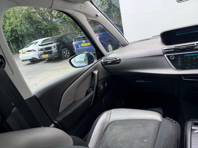 2017 Citroen C4 Grand Picasso 1.6 BlueHDi Flair EAT6 Euro 6 (s/s) 5dr MPV Diesel Automatic