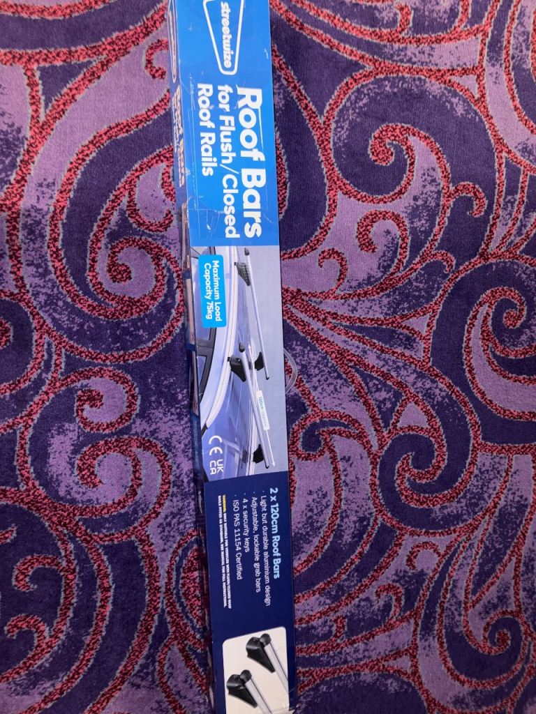 Toyota Auris/corolla Streetwize 120cm Roof Bars for Flush/Closed Roof Rails – NEW
