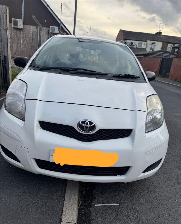 Toyota, YARIS, Hatchback, 2010, Manual, 998 (cc), 5 doors