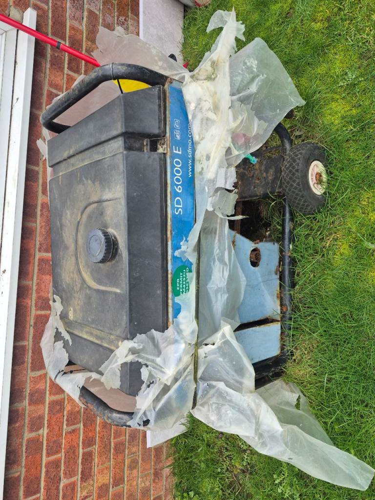 SDMO SD 6000 E Diesel Generator - Spares or Repair