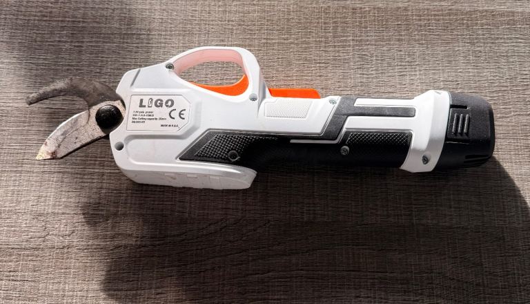 Ligo 7.2v Electric Pole Pruner