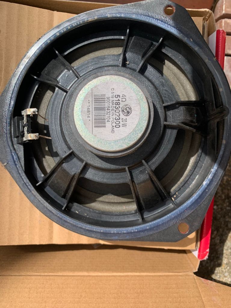 6.5 inch car speakers approx size 
