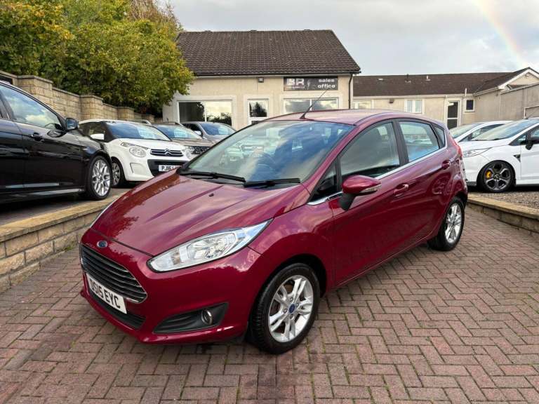 2015 Ford Fiesta 1.5 TDCi Zetec Euro 5 5dr HATCHBACK Diesel Manual
