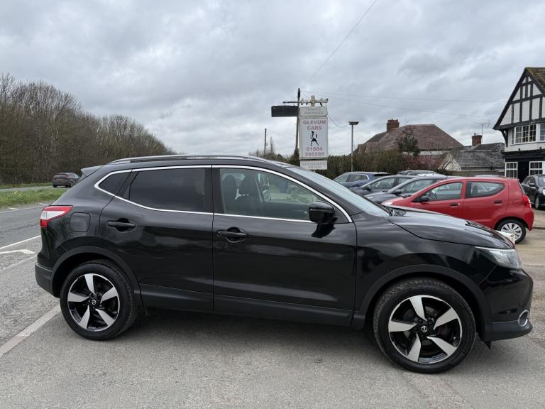 NISSAN QASHQAI 1.5 dCi N-Connecta Black Manual Diesel 2016