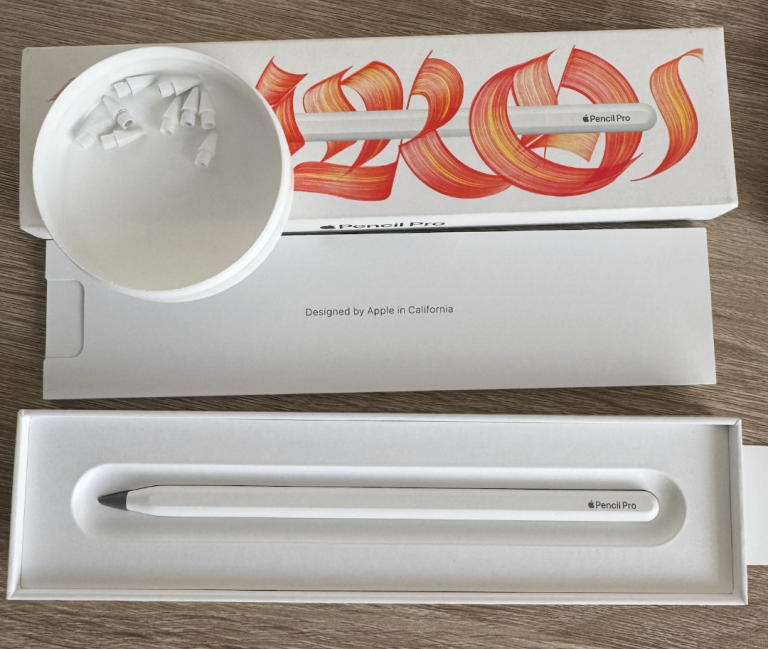 Title: Apple Pencil Pro – Excellent Condition – Extra Tips Included