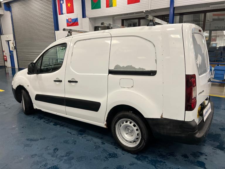 2010 Citroen Berlingo 750 L2 LX 1.6HDI 90PS 3 SEAT LWB VAN --------------------------------------...