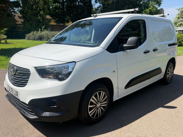 2019 VAUXHALL COMBO VAN 1560 TURBO D 2000 EDITION**63000 MILES**GREAT ORDER*ULEZ**