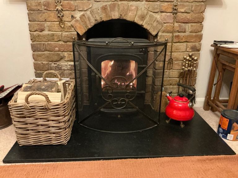 Hill Interiors Mesh Fireguard in Antique Pewter Effect, Black 