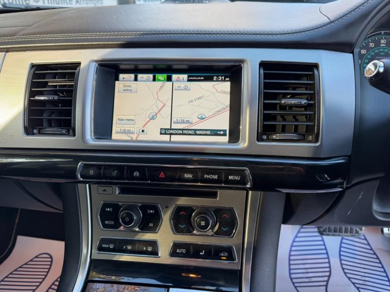 2014 Jaguar XF 3.0d V6 S Portfolio 5dr Auto ESTATE Diesel Automatic