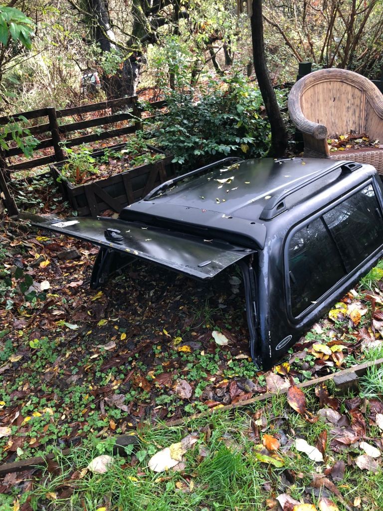 image for Mitsubishi l200 2006 canopy 