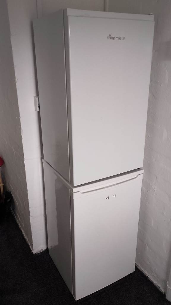 Fridge freezer 