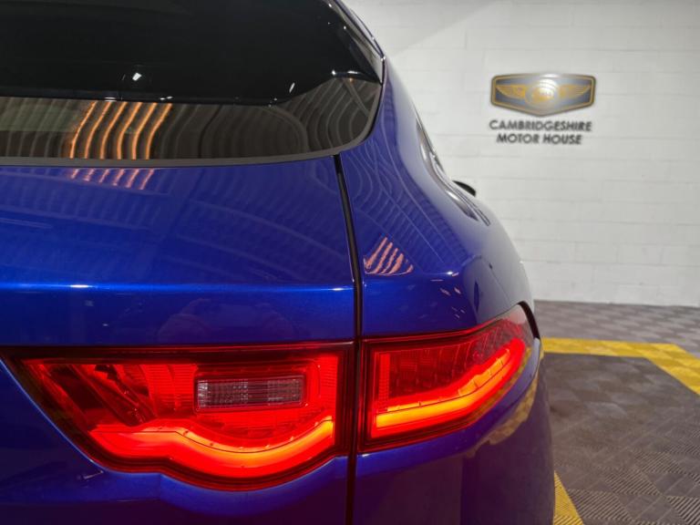 2017 Jaguar F-Pace 2.0 D180 R-Sport AWD Euro 6 (s/s) 5dr ESTATE Diesel Manual