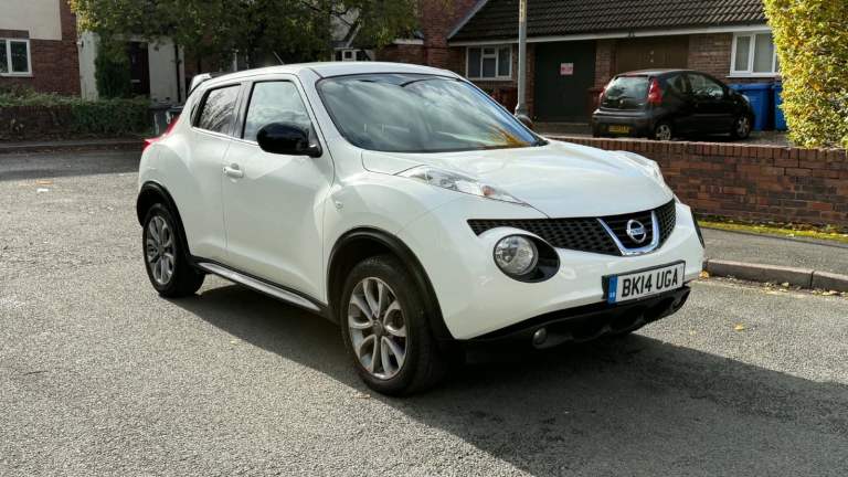 Nissan, JUKE, Hatchback, 2014, Manual, 1461 (cc), 5 doors