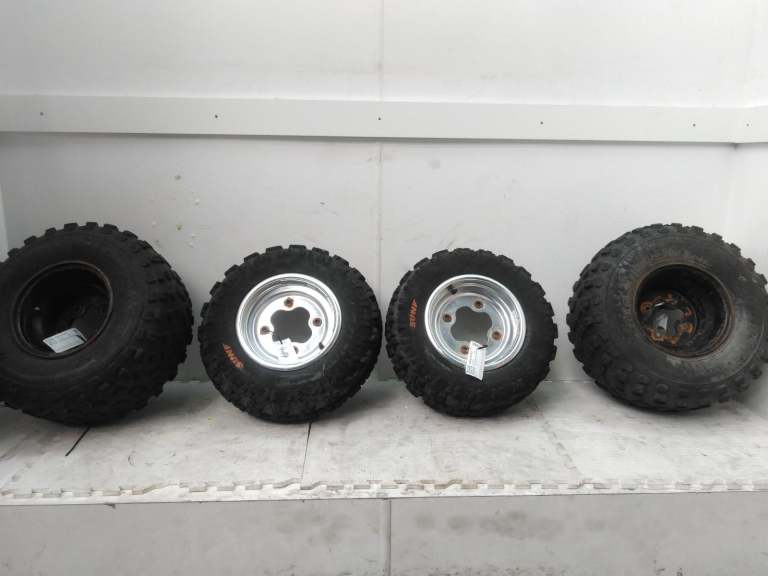 Smc Quadzilla Stinger 250e Dinili Dl801 2009 Wheel Set