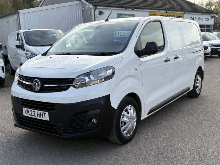 2022 Vauxhall Vivaro 1.5 Turbo D 2700 Dynamic Panel Van Diesel Manual