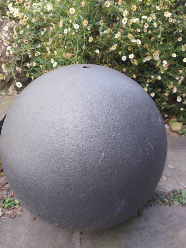 Large Grey Spherical Garden water feature fountain 46 cm – Good Condition