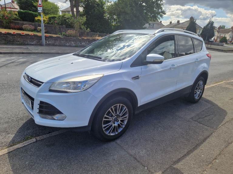 Ford, KUGA, Hatchback, 2013, Manual, 1997 (cc), 5 doors