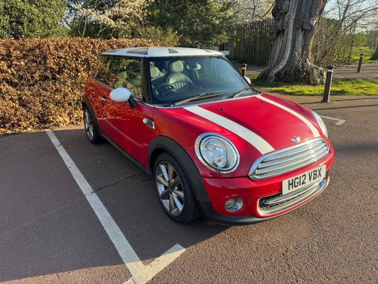 2012 MINI Cooper London 2012 Limited Edition - Hatch - Chili Pack