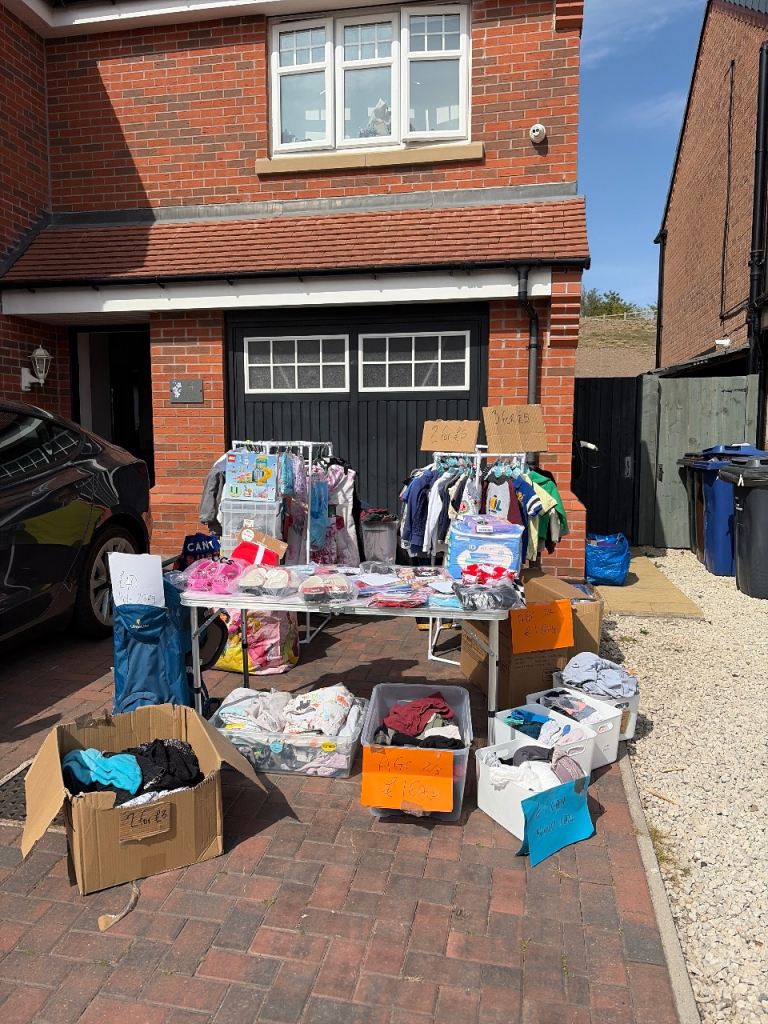 Car boot Mapplewell Barnsley 