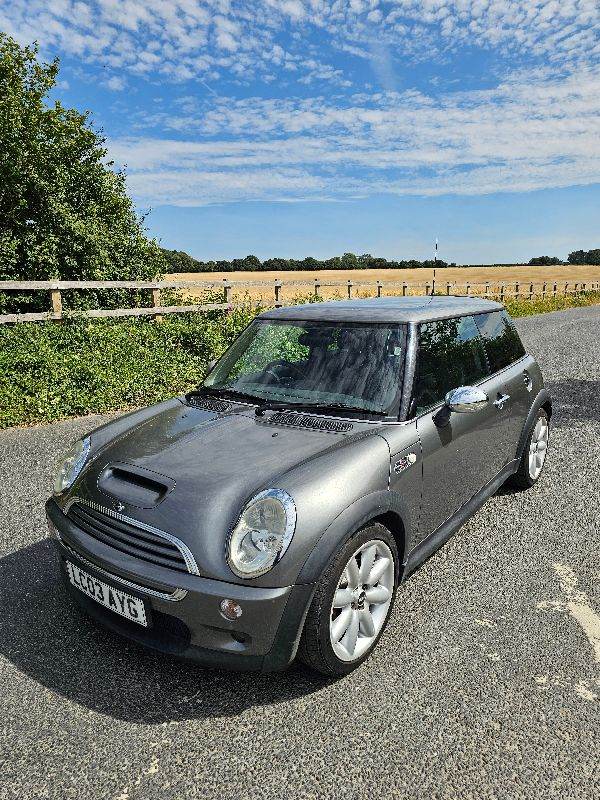 Mini cooper S R53 (Supercharged model) NICE EXAMPLE!