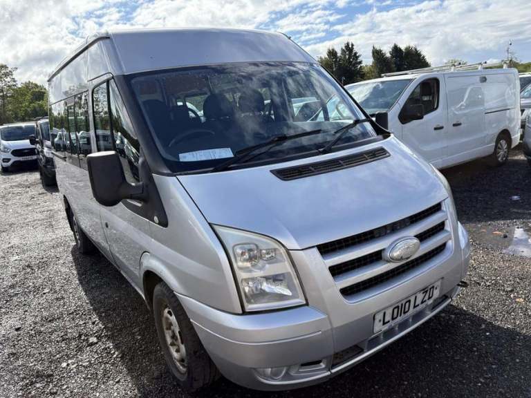 2010 Ford Transit Medium Roof 9 Seater TDCi 115ps MPV DIESEL Manual