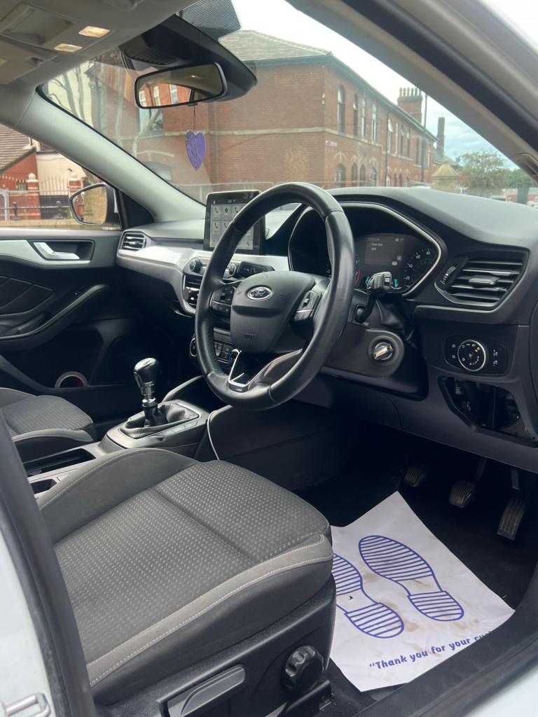 2019 Ford Focus 1.0 EcoBoost 100 Zetec 5dr HATCHBACK PETROL Manual