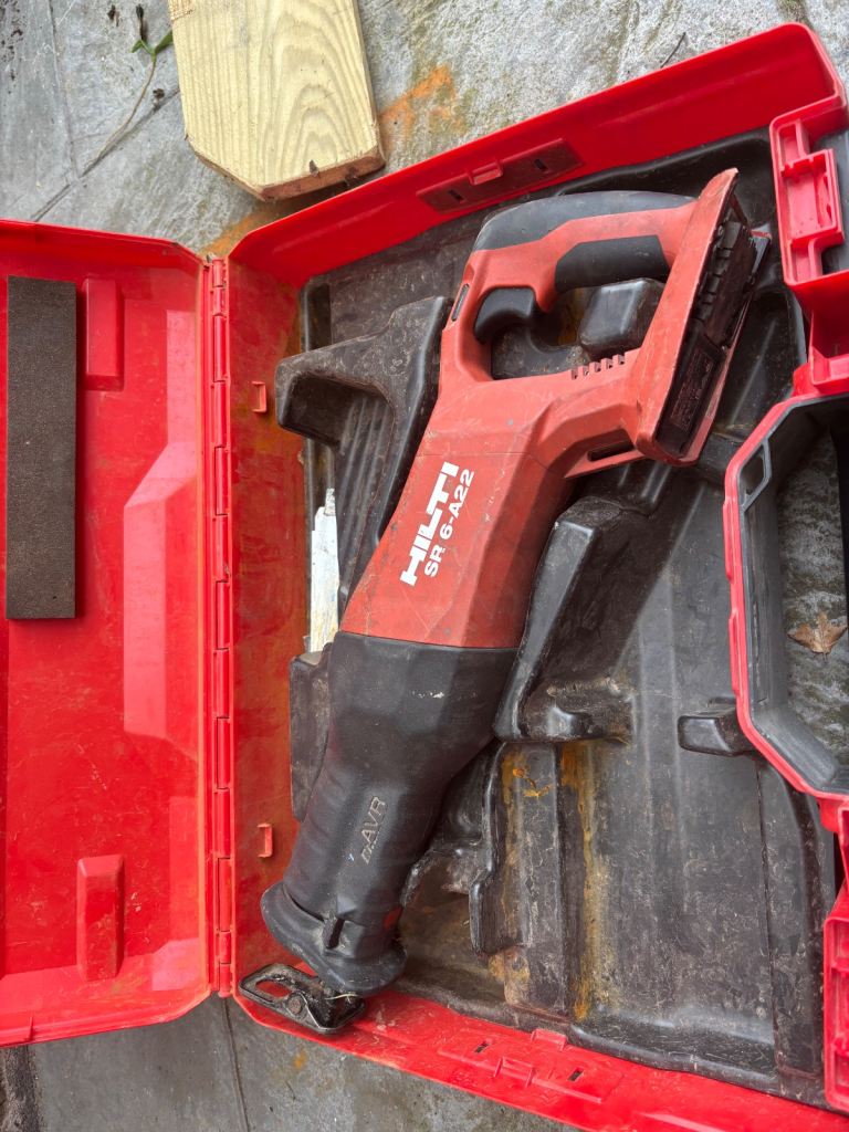 Hilti rip saw