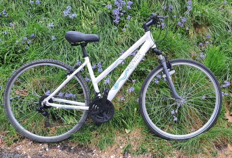 Ladies hybrid aluminium frame townbike 