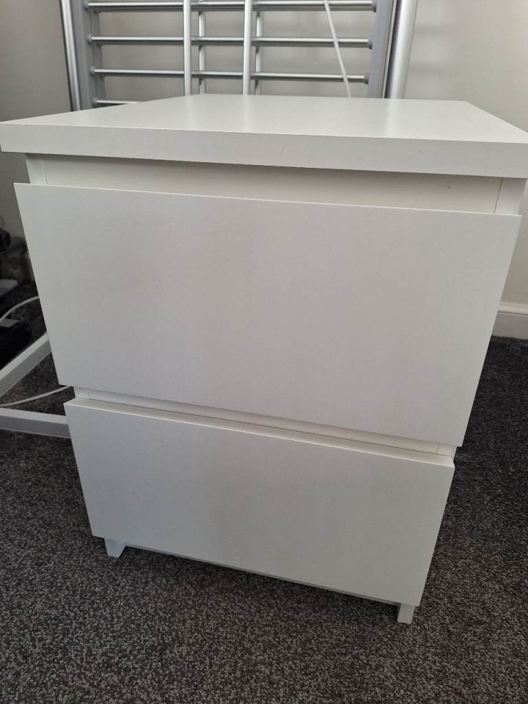 White Chest of Drawers / Bedside Table - Good Condition
