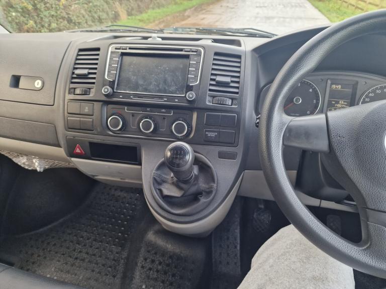 2011 VW Volkswagen Transporter Blue High Roof 6 Seat Crew Cab  Drives Perfect