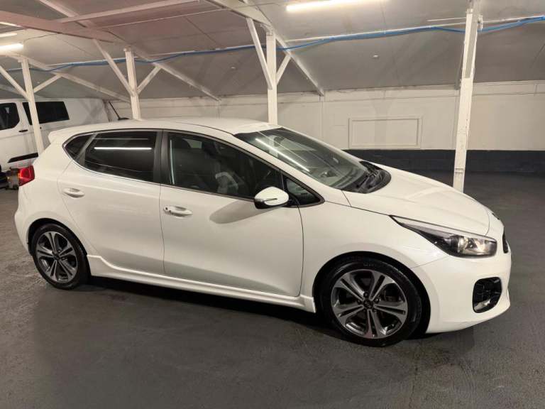  Kia Ceed 1.6 CRDi GT-Line Euro 6 (s/s) 5dr Diesel