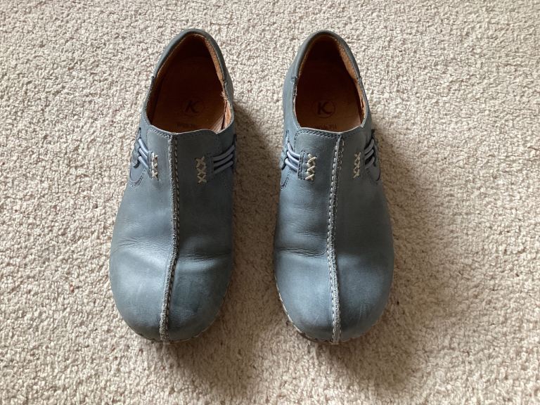 Clarks K Ladies Flat wide Fit Blue Shoes Size UK 3
