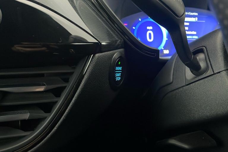  Ford Kuga 2.5h Duratec St Line X Edition Suv 5dr Petrol Hybrid CVT Euro 6 s/s