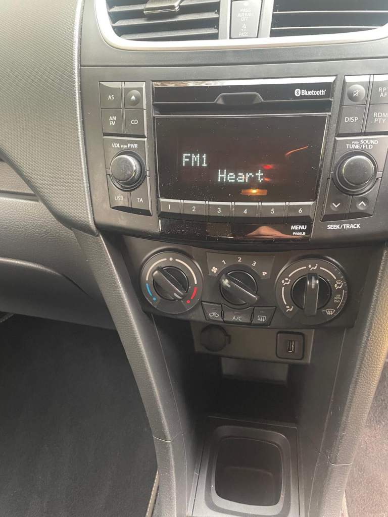 Suzuki, SWIFT, Hatchback, 2013, Manual, 1248 (cc), 5 doors