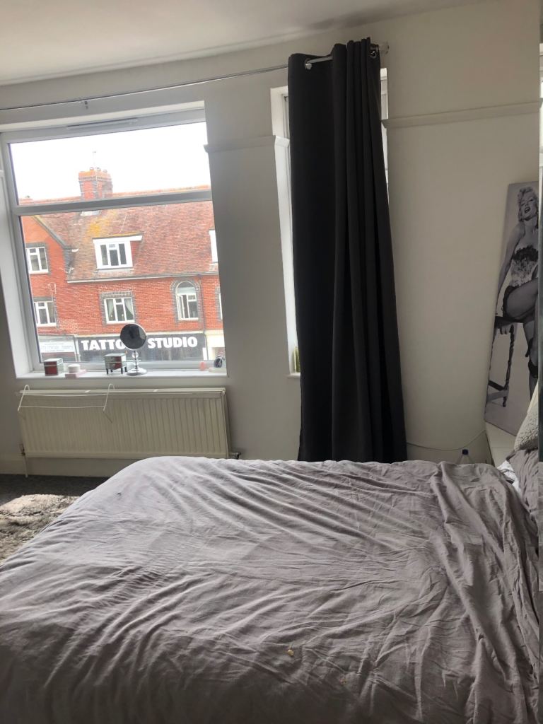 Large room available short / long term Hove £795