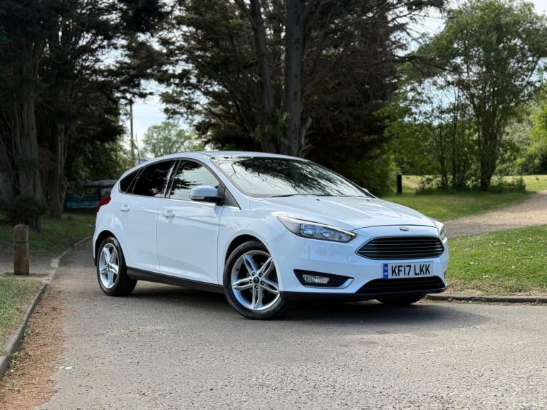 2017 Ford Focus 1.0 EcoBoost 125 Titanium 5dr HATCHBACK Petrol Manual