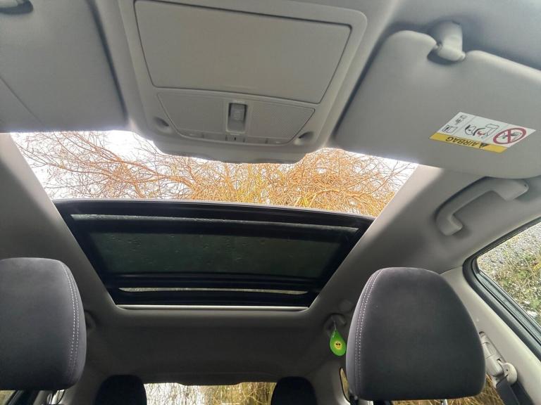 2015 Nissan X-Trail 1.6 dCi n-tec XTRON Euro 5 (s/s) 5dr ESTATE Diesel Automatic