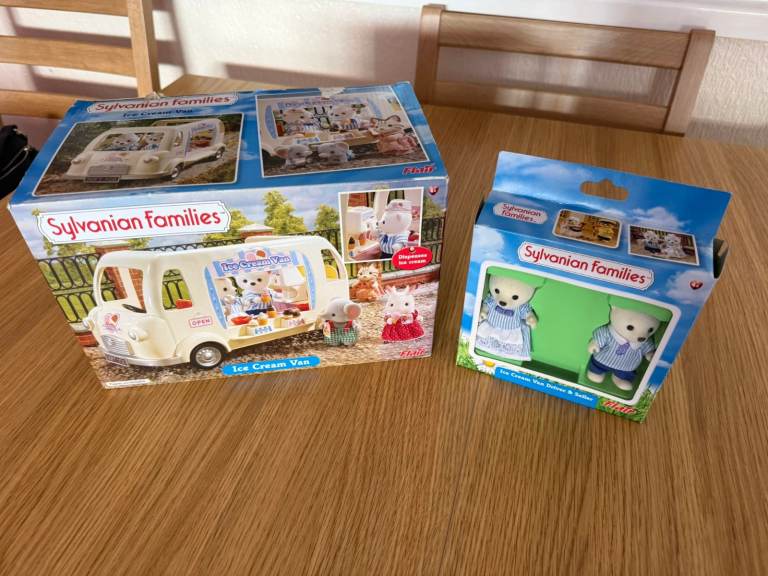 Sylvanian Families Ice Cream Van & Driver/Seller Set – As Good As New